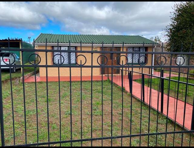 2 BEDROOM HOUSE FOR SALE IN EZIBELENI
